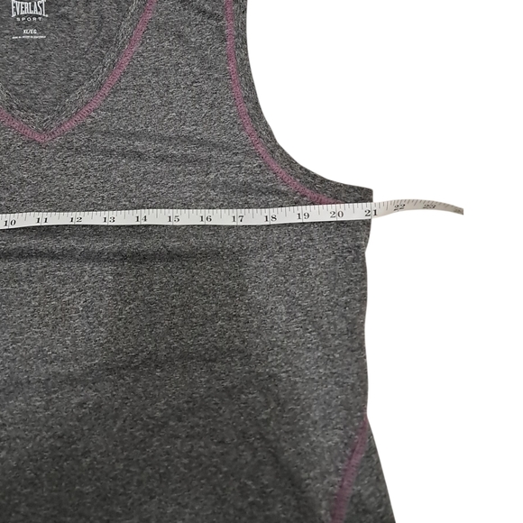 Everlast Gray Sleeveless Women's Top - Picture 4 of 7